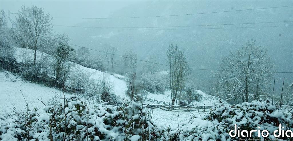 Cinco puertos de montaña de Asturias están cerrados por la nieve