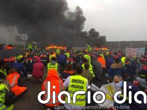 Continúa bloqueada la negociación entre el comité y la dirección de Alcoa para avanzar hacia la venta de la fábrica