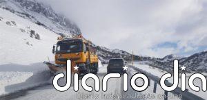 Cuatro puertos de la red secundaria riojana se encuentran cerrados por nieve y otro precisa de cadenas para circular