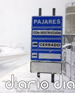 Cuatro puertos permanecen cerrados al tráfico y Pajares no permite la circulación de vehículos pesados