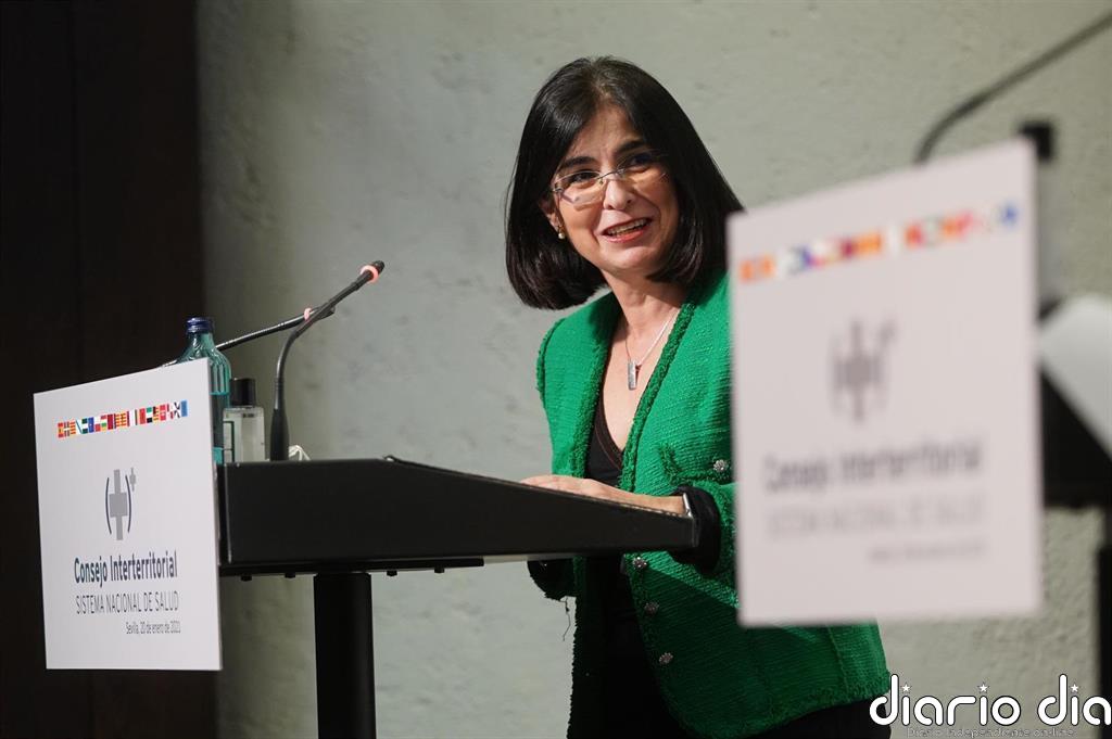 Darias advierte de que lo "difícil", una vez aprobado el III Plan de Igualdad de la Administración, es "realizarlo"