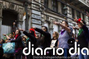 Desestiman la denuncia contra un grupo feminista por provocar "violencia" durante las protestas en Chile