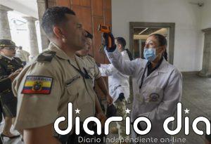 Ecuador suma cuatro casos de nueva cepa de COVID-19 y preocupa el colapso sanitario de algunas regiones