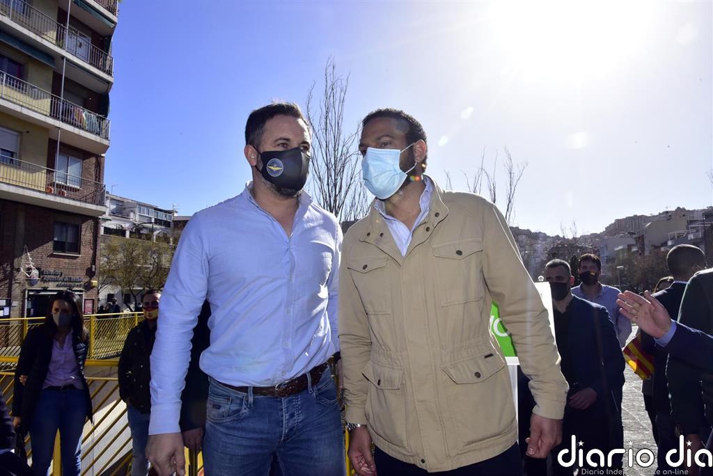 Abascal ve a Vox en desigualdad de condiciones y bajo "presión y amenazas"