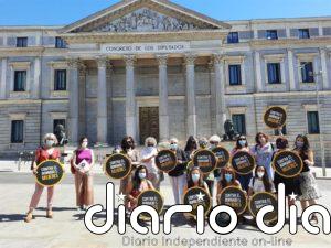 Alianza contra el Borrado de Mujeres, sobre la Ley Trans de Igualdad: "Está legislando de manera contraria al feminismo"