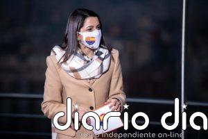 Arrimadas replica a Illa que no quiere ganar las elecciones porque rechazó una "lista conjunta" con Cs