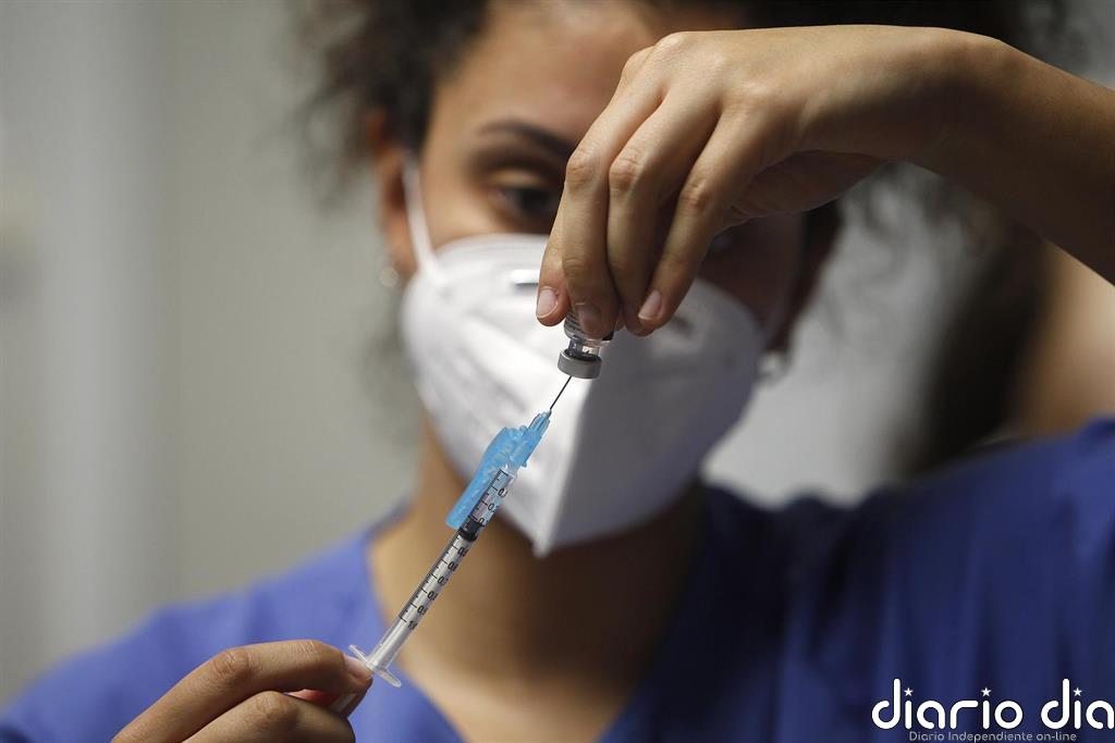 Baleares iniciará este lunes la campaña de vacunación contra la COVID-19 en grandes dependientes