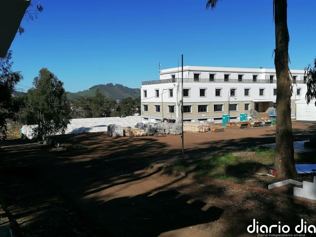 CC-PNC pide 'vigilancia 24 horas' en el campamento de migrantes de Las Raíces (Tenerife)