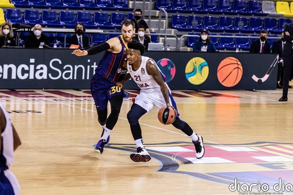 Claver vuelve a entrenar con el Barça y afronta la recta final de su recuperación