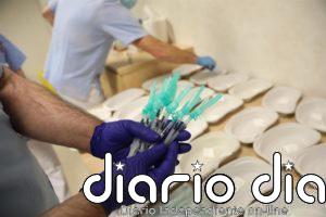 Dos obispos que se vacunaron contra la Covid-19 renuncian a la segunda dosis