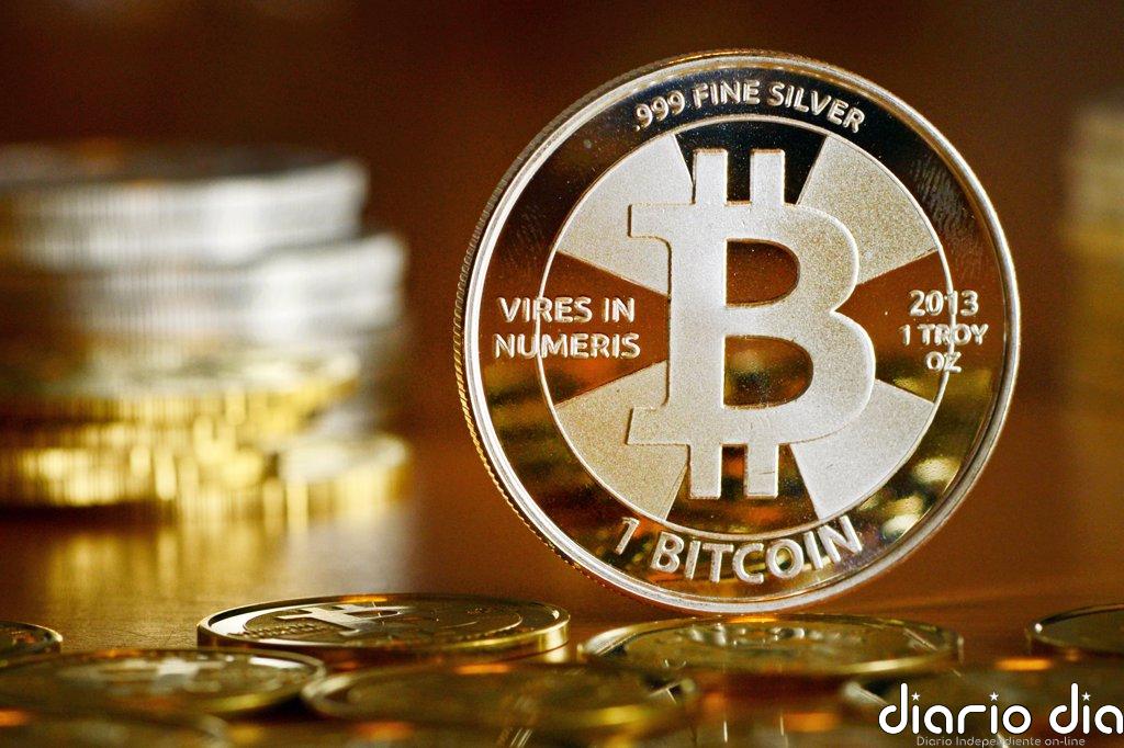 El bitcoin vuelve a marcar máximos frente al dólar tras la apuesta de Tesla por la criptodivisa