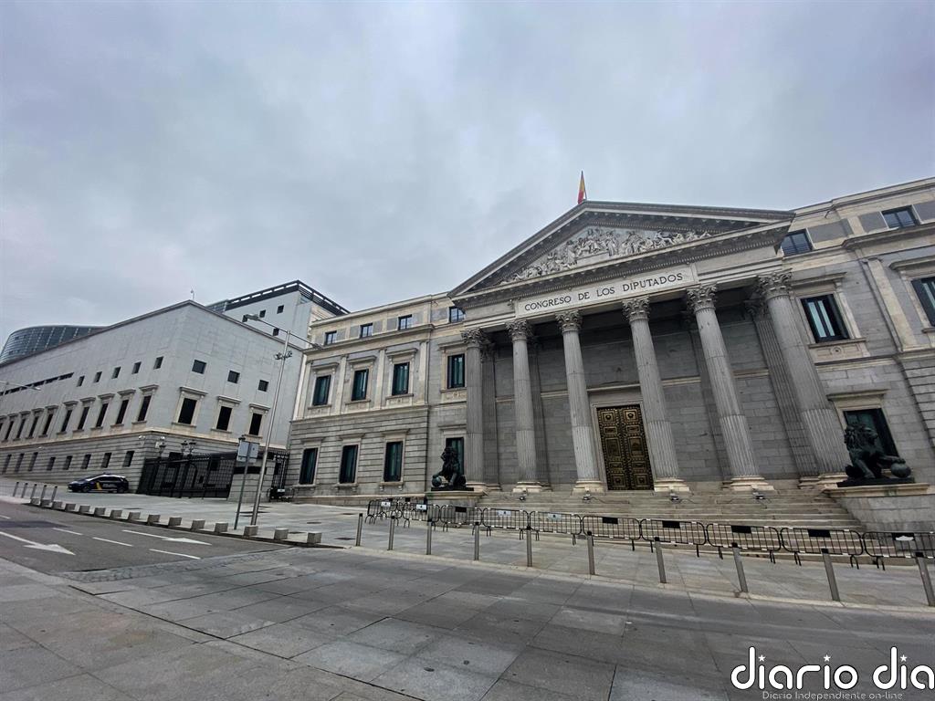 El Congreso recurre a expertos en gastronomía y hostelería para elegir la empresa que gestionará sus restaurantes