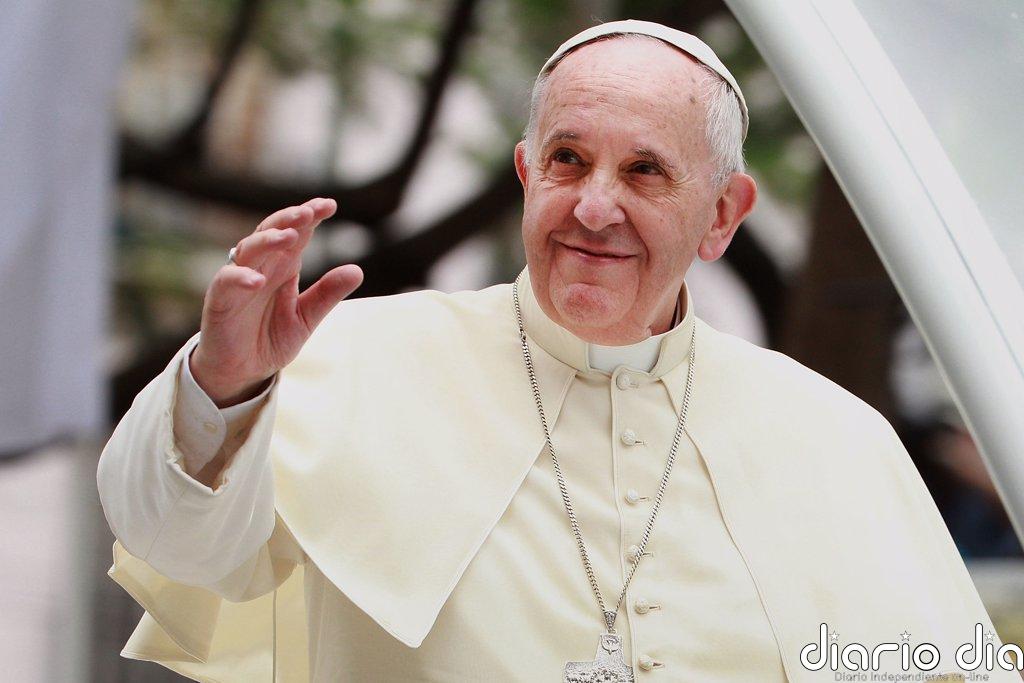 El Papa nombra por primera vez a una mujer subsecretaria para el Sínodo de Obispos