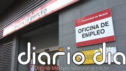 El paro sube en 76