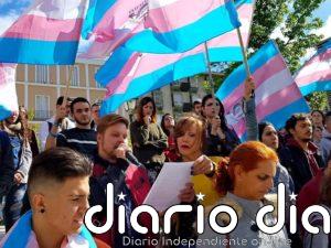 El PSOE apoyó en 2019 un texto en el Congreso que sólo exige la declaración expresa para el cambio registral de sexo