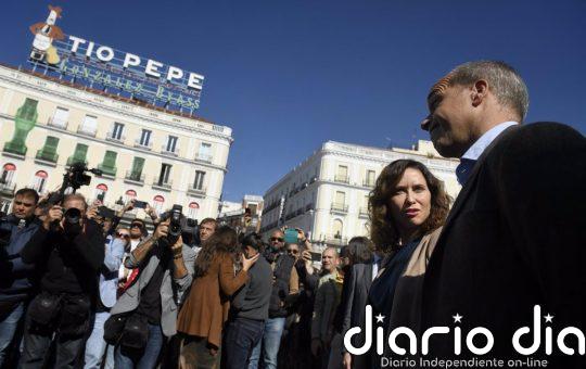 Ayuso dice que reunirse con Sánchez "no sirve para nada", que comunicó al PP su decisión y que respeta a los que acuden