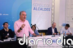 Bendodo acusa a Sánchez de hacer una "apropiación indebida" de la Abogacía del Estado para hacerla su "bufete personal"