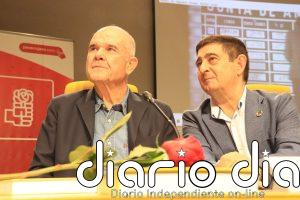 Chaves sobre el nuevo libro del PSOE de Jaén: "Una organización centenaria que se identifica con la historia de España"