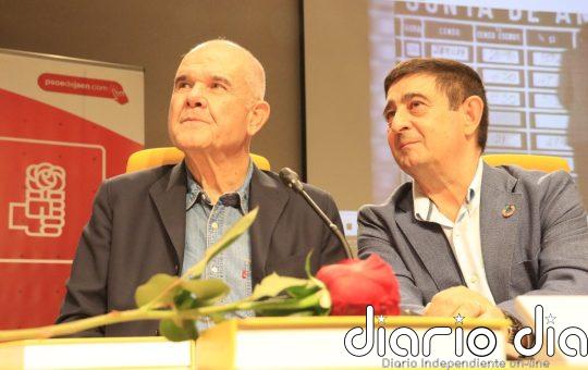 Chaves sobre el nuevo libro del PSOE de Jaén: "Una organización centenaria que se identifica con la historia de España"