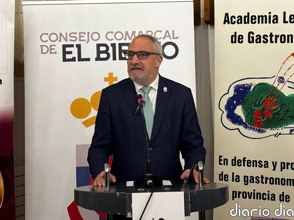 Consejo Comarcal presenta en León las Jornadas Gastronómicas del Bierzo para "crear lazos" a ambos lados del Manzanal