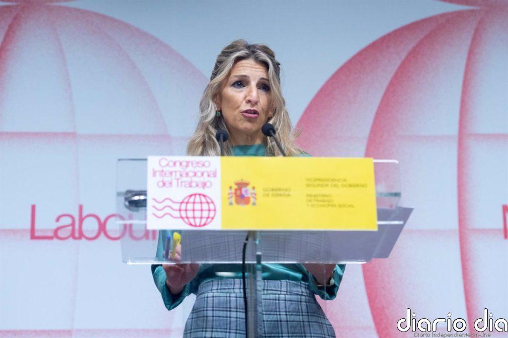 Díaz condiciona su oferta de incentivos a pymes para la reducción de jornada al acuerdo con la patronal