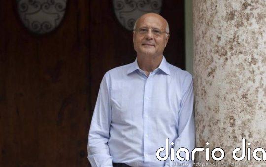 El filólogo Pedro Cátedra ingresa en la RAE y alerta de la "crisis humanística" en la que está la cultura escrita