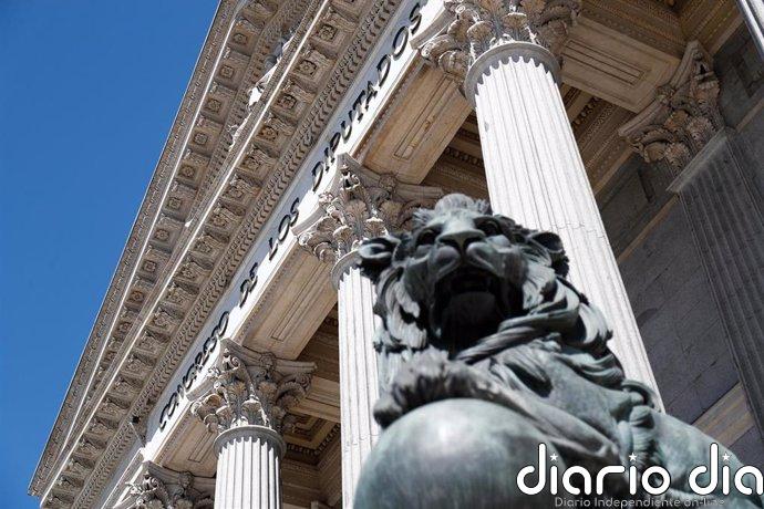 El PP y Vox abandonan el Pleno del Congreso al mantenerse el debate del decreto de RTVE pese a la tragedia del temporal