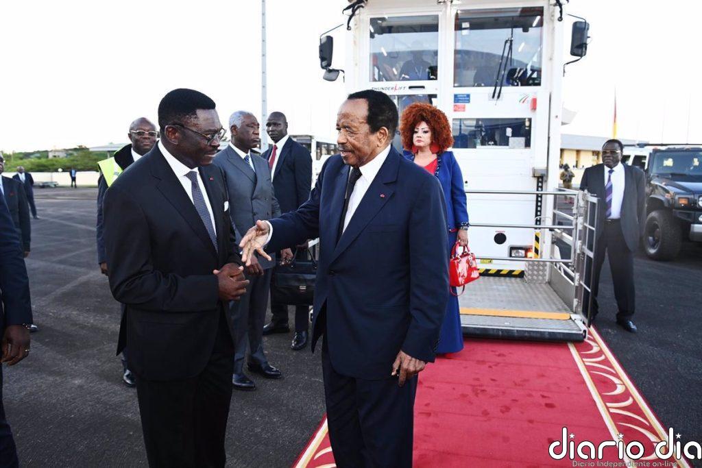 El presidente de Camerún regresa al país tras una ausencia de más de 40 días en medio de rumores sobre su salud