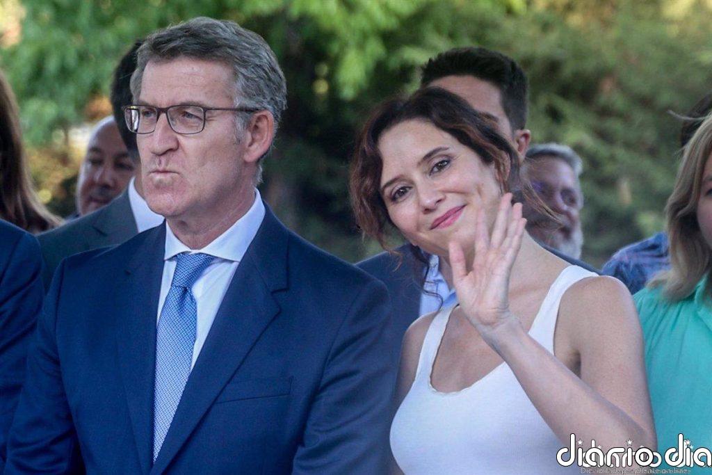 Feijóo conversó este domingo con Ayuso y "comprende" sus razones para no verse con Sánchez tras llamarla "corrupta"