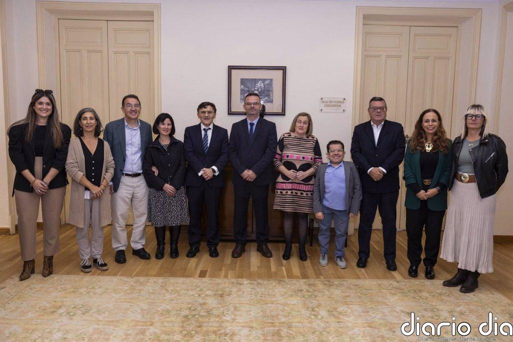 Fundación ONCE y CNSE se unen para facilitar la inserción social de las personas con sordoceguera