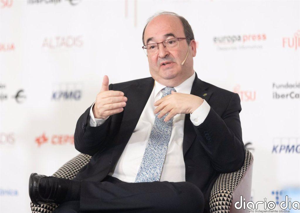 Iceta confirma que los que cumplan 18 años en 2023 también tendrán acceso al Bono Cultural Joven