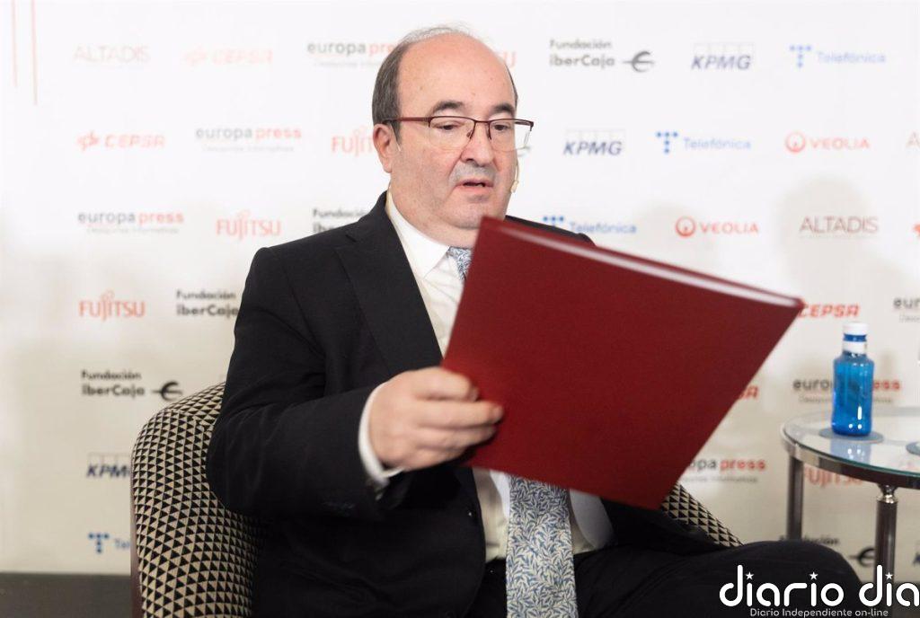 Izquierda Unida cuestiona a Cultura en el Congreso por una posible "privatización" del INAEM