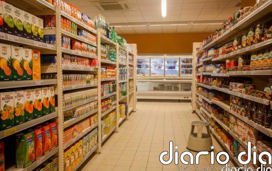 La distribución destaca el "esfuerzo increíble" realizado para no trasladar el alza de costes a consumidores