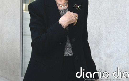 La Reina Sofía reaparece de lo más sonriente tras la filtración sobre el regreso del Rey Juan Carlos a España