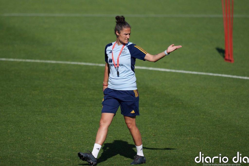 La selección femenina de fútbol se concentra este lunes para los amistosos ante Canadá e Italia