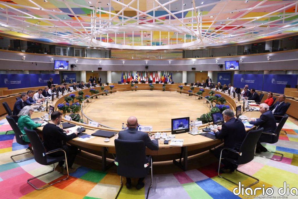 Los líderes de la UE se comprometen a estudiar "nuevas formas" de control migratorio