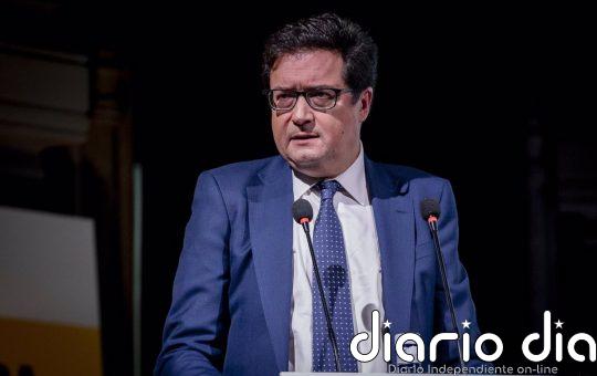 Óscar López espera cerrar positivamente el concierto de Muface para los años 2025-2026