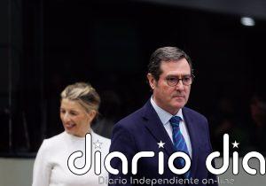 Trabajo hará el martes a CEOE la última oferta para reducir la jornada y cerrará la negociación si no se suma