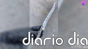 Un adolescente crea una espada... ¡a partir de un meteorito milenario!