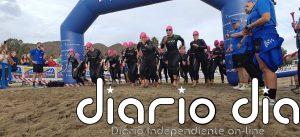 Unos 300 triatletas se dieron cita el sábado en Almería en la XII edición del Triatlón Cabo de Gata-Níjar