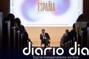 Urtasun asegura que España no va a "mostrar la cultura española" a la Feria del Libro de Guadalajara (México)