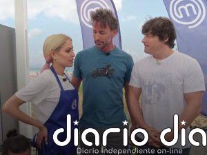 Ve la luz cómo fue el primer encuentro entre Hiba Abouk y Álvaro Muñoz Escassi. ¡Saltan chispas!