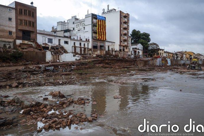 Aemet activa el aviso rojo por lluvias en todo el litoral de la provincia de Valencia este jueves