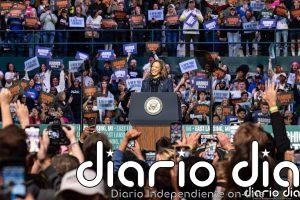 Harris se concentra en Pensilvania y Trump viaja por tres estados en el último día de campaña