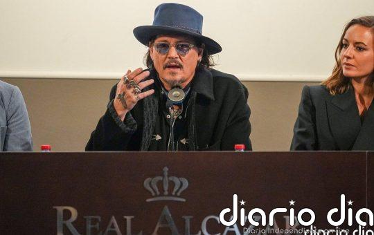 Johnny Depp muestra su apoyo a los afectados por la DANA y destaca "la resiliencia y fuerza del pueblo español"