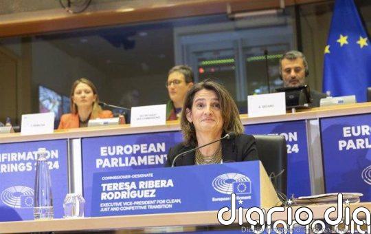 Los socialistas europeos avisan al PPE de que pone "en riesgo" todo el Colegio de Comisarios si no apoya a Ribera