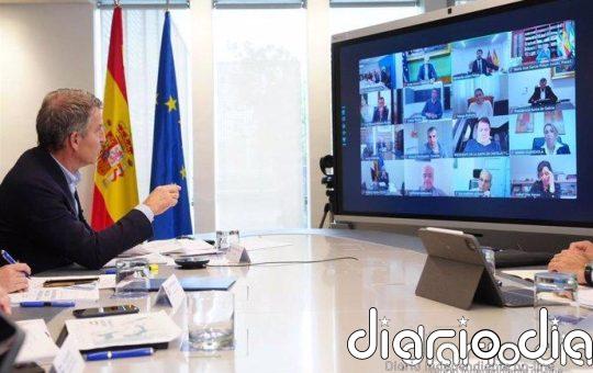 Mazón asegura ante Feijóo y los 'barones' del PP que es víctima de una cacería y culpa al Gobierno de estar en el relato