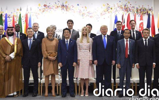 Sánchez habla por teléfono con Trump al que felicita por su victoria y dice que seguirán trabajando juntos