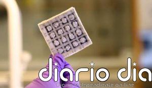 Un hilo de seda que puede convertir prendas en cargadores