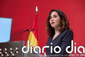 Ayuso hace balance de su gestión mientras alerta de los "enemigos clásicos" de España y el Gobierno de Sánchez